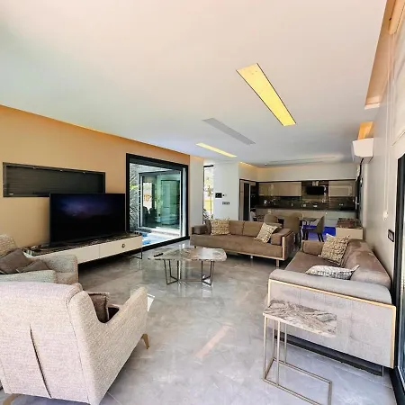 Luxury Swan 5 With Private Pool וילה *