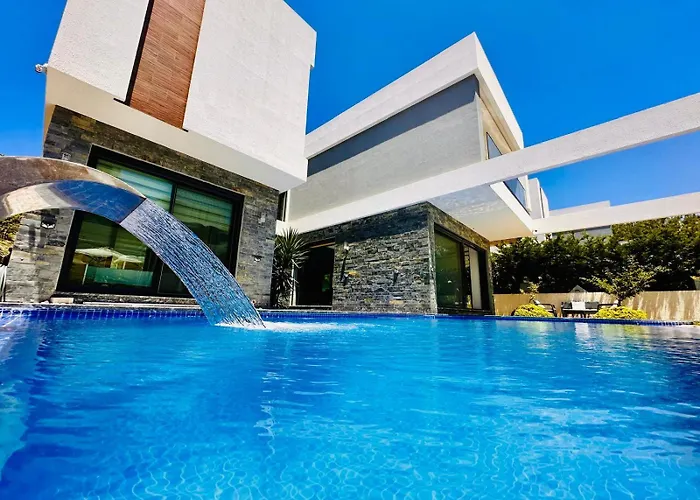 Luxury Swan 5 With Private Pool Villa