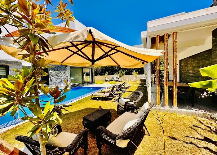 Luxury Swan 5 With Private Pool