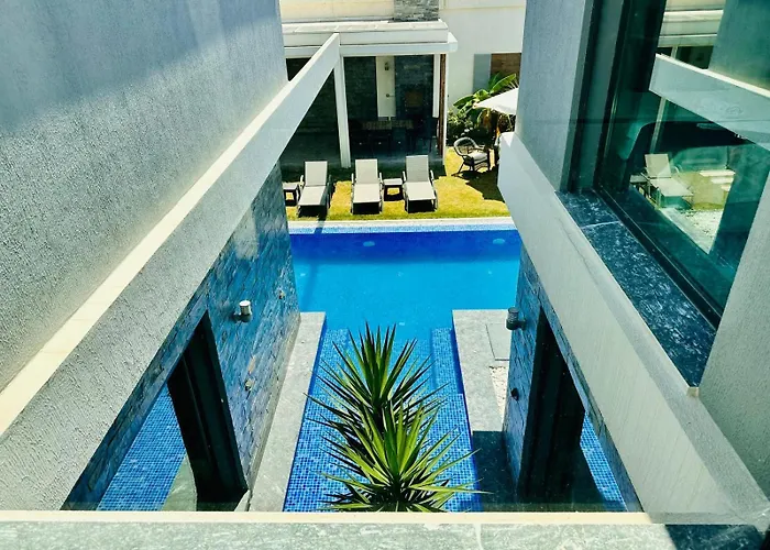 Luxury Swan 5 With Private Pool