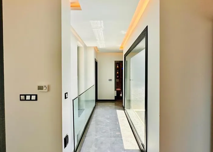 Villa Luxury Swan 5 With Private Pool