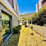 빌라 Luxury Swan 5 With Private Pool 쿠사다시
