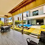 빌라 Luxury Swan 5 With Private Pool