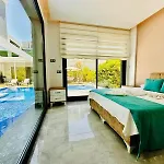 Luxury Swan 5 With Private Pool 빌라