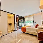 빌라 Luxury Swan 5 With Private Pool 쿠사다시